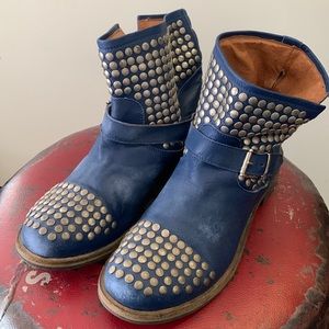 Blue Leather Ankle Boots